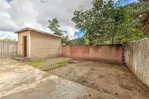 15364 Naranja, Paramount, CA 90723 - Photo 25