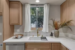 520 E 8th St, Corona, CA 92879 - Photo 13