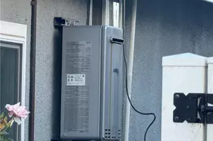 10918 Ringwood Ave, Santa Fe Springs, CA 90670 - Photo 3