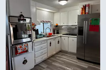 16600 Orange Avenue #66, Paramount, CA 90723 - Photo 17