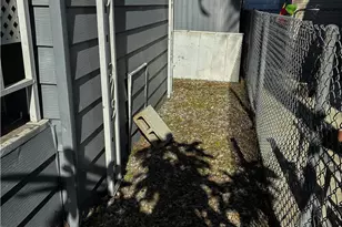 16600 Orange Ave, Paramount, CA 90723 - Photo 9