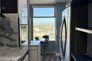 100 Atlantic Ave, Long Beach, CA 90802 - Photo 19