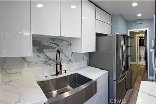 100 Atlantic Ave, Long Beach, CA 90802 - Photo 11