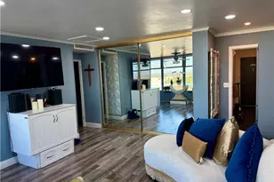 100 Atlantic Ave, Long Beach, CA 90802 - Photo 9