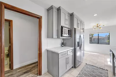 2215 Molino Avenue #B, Signal Hill, CA 90755 - Photo 25
