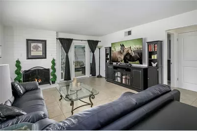 11474 Shippigan, Cypress, CA 90630 - Photo 5