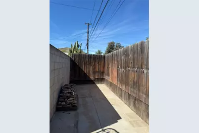 18284 9th Street, Bloomington, CA 92316 - Photo 31