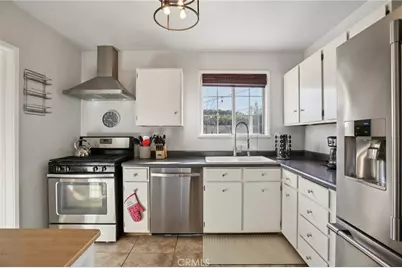 3728 Conquista, Long Beach, CA 90808 - Photo 5