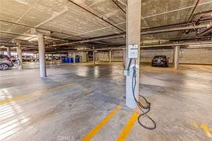 4280 Via Arbolada, Los Angeles, CA 90042 - Photo 35