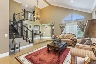 2220 Bloomfield Ln, Corona, CA 92882 - Photo 9