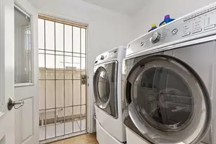 2220 Bloomfield Ln, Corona, CA 92882 - Photo 19