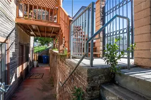 1613 E 1st, Los Angeles, CA 90033 - Photo 5