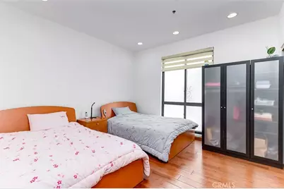 533 S St Andrews Place #104, Los Angeles, CA 90020 - Photo 9