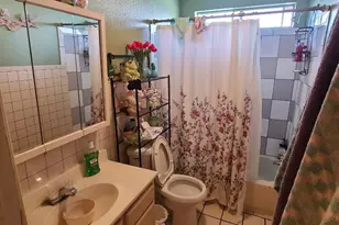 2703 Missouri, South Gate, CA 90280 - Photo 3