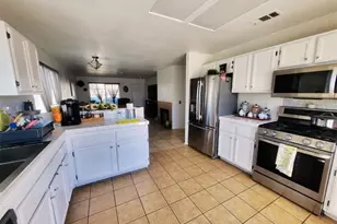 15249 Braxton, Adelanto, CA 92301 - Photo 5