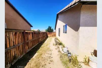 15249 Braxton, Adelanto, CA 92301 - Photo 17