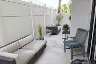 111 Geneva Walk, Long Beach, CA 90803 - Photo 23