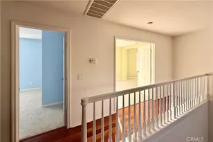 28410 Agajanian, Saugus, CA 91390 - Photo 25