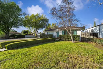 4693 Central, Riverside, CA 92506 - Photo 3