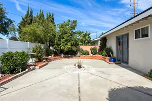 8224 Guava, Buena Park, CA 90620 - Photo 9