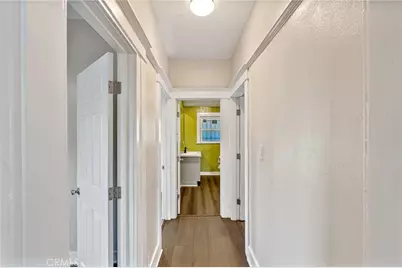 4012 S Budlong Avenue, Los Angeles, CA 90037 - Photo 11