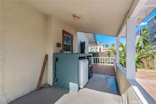4012 S Budlong Ave, Los Angeles, CA 90037 - Photo 19