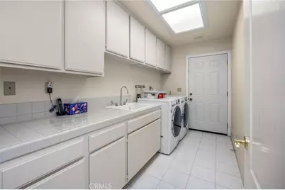 7775 E Bridgewood, Anaheim, CA 92808 - Photo 23