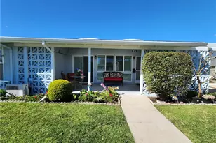 13721 Alderwood Ln #28 E M3, Seal Beach, CA 90740 - Photo 1