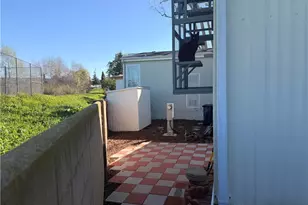 17261 Gothard, Huntington Beach, CA 92647 - Photo 9