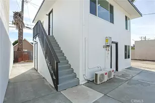 440 W Holt, Pomona, CA 91768 - Photo 11