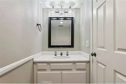 369 Avenida Granada, Long Beach, CA 90814 - Photo 17