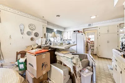 10046 Beverly Street, Bellflower, CA 90706 - Photo 7