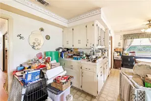 10046 Beverly St, Bellflower, CA 90706 - Photo 11
