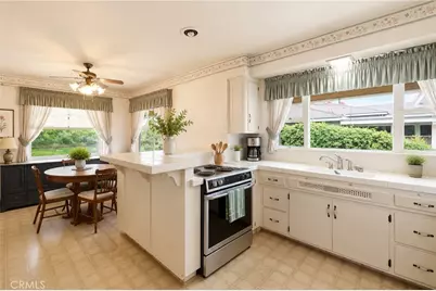 10046 Beverly Street, Bellflower, CA 90706 - Photo 5