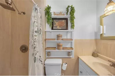 2142 W Liverpool, Anaheim, CA 92804 - Photo 13