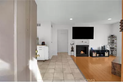 2142 W Liverpool, Anaheim, CA 92804 - Photo 3