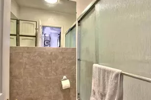 1335 S Woods, Los Angeles, CA 90022 - Photo 31