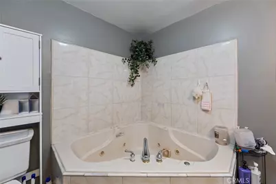 2335 Carfax Avenue, Long Beach, CA 90815 - Photo 35