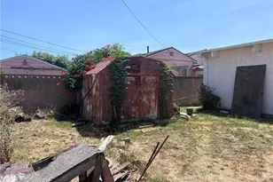 8230 Park Circle, Inglewood, CA 90305 - Photo 7