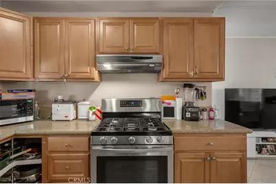 307 Duchess, Santa Ana, CA 92704 - Photo 9