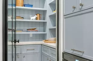 153 Granada Ave, Long Beach, CA 90803 - Photo 17