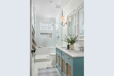 153 Granada Avenue, Long Beach, CA 90803 - Photo 41