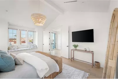 153 Granada Avenue, Long Beach, CA 90803 - Photo 29