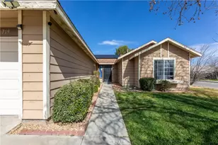 719 W Ave H-2, Lancaster, CA 93534 - Photo 11