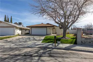 44800 Denmore Ave, Lancaster, CA 93535 - Photo 3