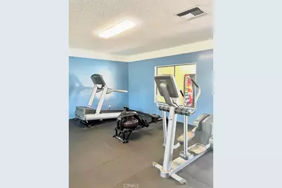 3595 Santa Fe #26, Long Beach, CA 90810 - Photo 17