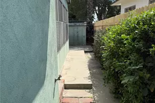 2211 1/8 Casitas Ave, Altadena, CA 91001 - Photo 21