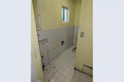 4920 Stratford, Los Angeles, CA 90042 - Photo 15