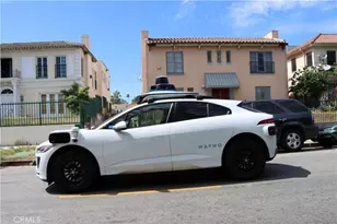 109 S Catalina St, Los Angeles, CA 90004 - Photo 3