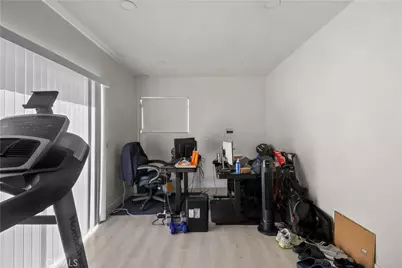 200 E Barclay Street, Long Beach, CA 90805 - Photo 15